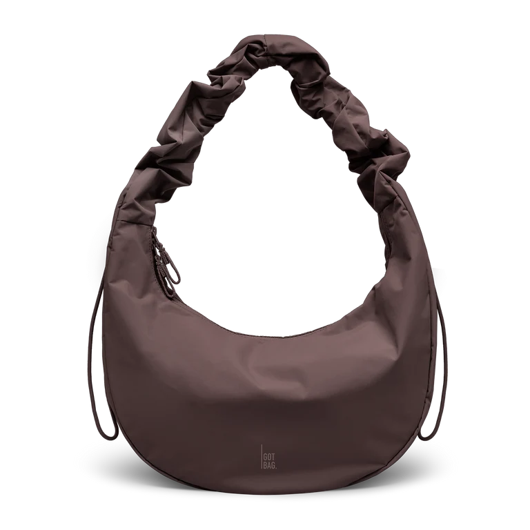BA0301MO-432_MOON_BAG_RUFFLE_sea_lion_still_____01-front_shadow