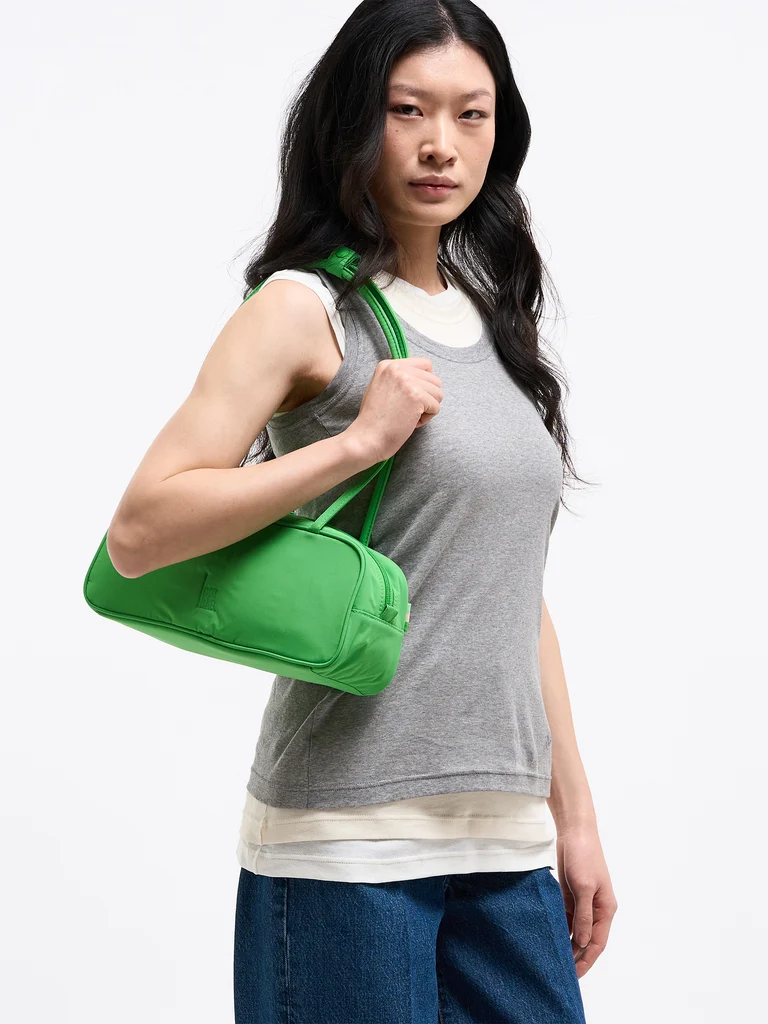 BA0641MO-622_STRIKE_BAG_SMALL_leaf_sheep_mood_26-07-27_24_WORLD_ECOM_08760